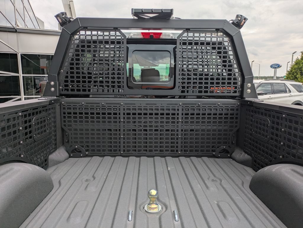 New 2026 Ford F250 Lariat w/ Black Appearance Package AWD/4WD image 12
