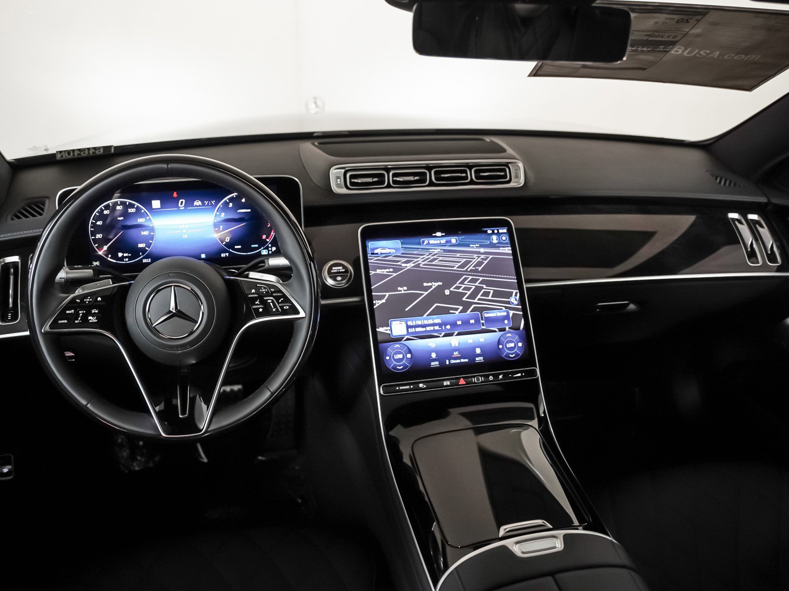 New 2025 Mercedes-Benz S 580 4MATIC Sedan image 18