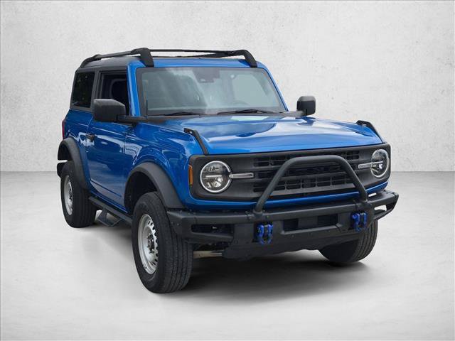 Used 2023 Ford Bronco 2-Door AWD/4WD image 3