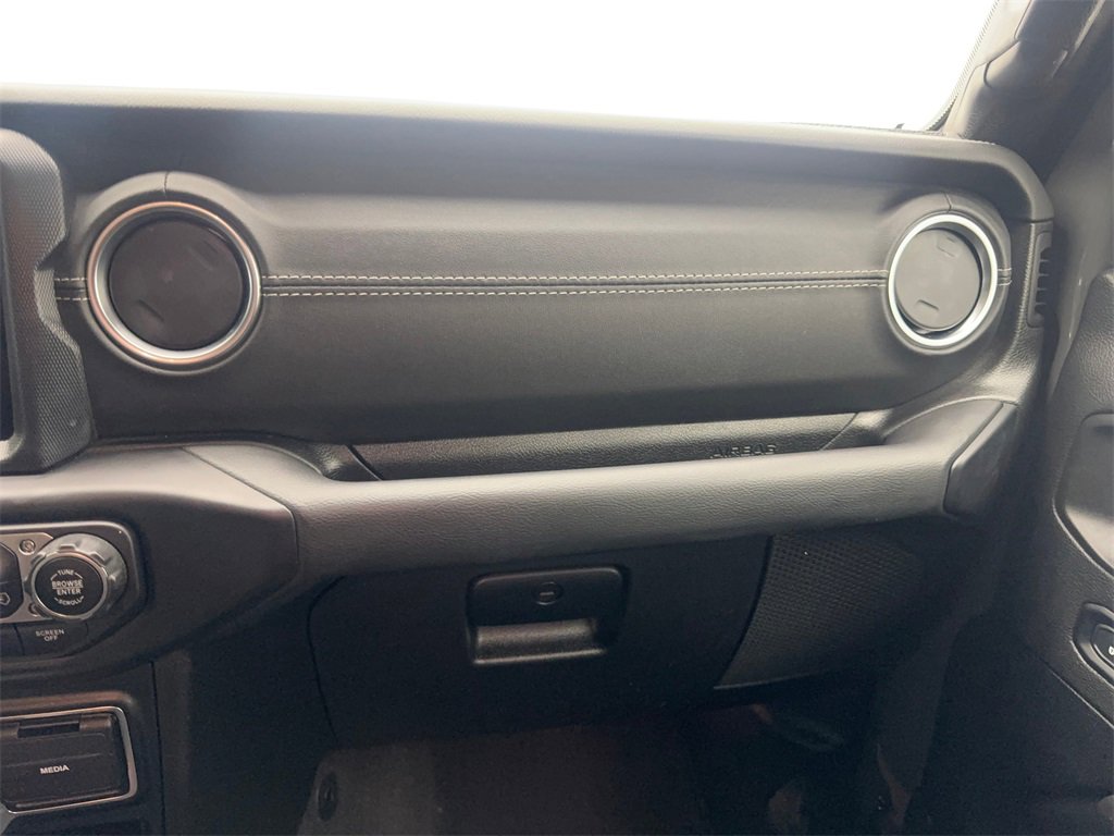 Used 2021 Jeep Wrangler Unlimited Sahara w/ Cold Weather Group image 58