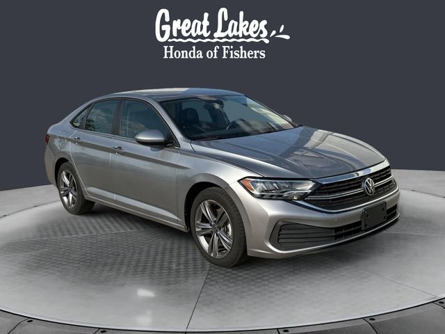 Used 2024 Volkswagen Jetta SE FWD image 7