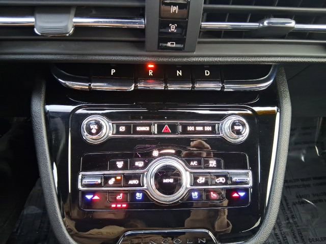 Used 2021 Lincoln Corsair Reserve w/ Equipment Group 201A image 27