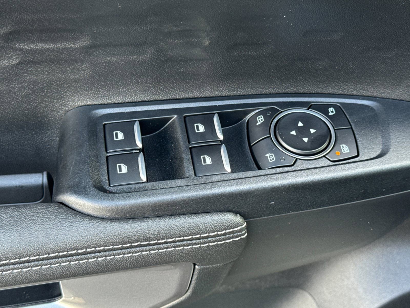 New 2025 Ford Ranger XLT w/ FX4 Off-Road Package image 11