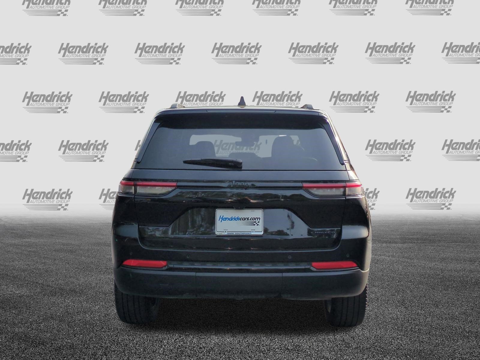 Used 2025 Jeep Grand Cherokee Limited w/ Black Appearance Package RWD image 9