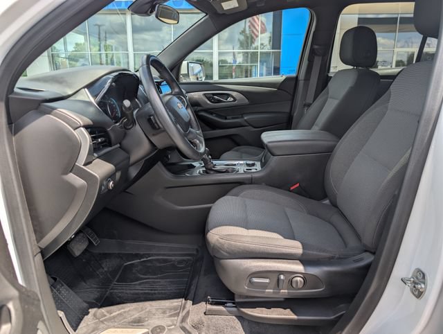 Used 2023 Chevrolet Traverse LT FWD image 10