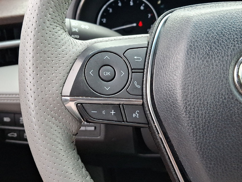 Used 2019 Toyota Avalon Limited w/ Advanced Safety Package FWD image 23