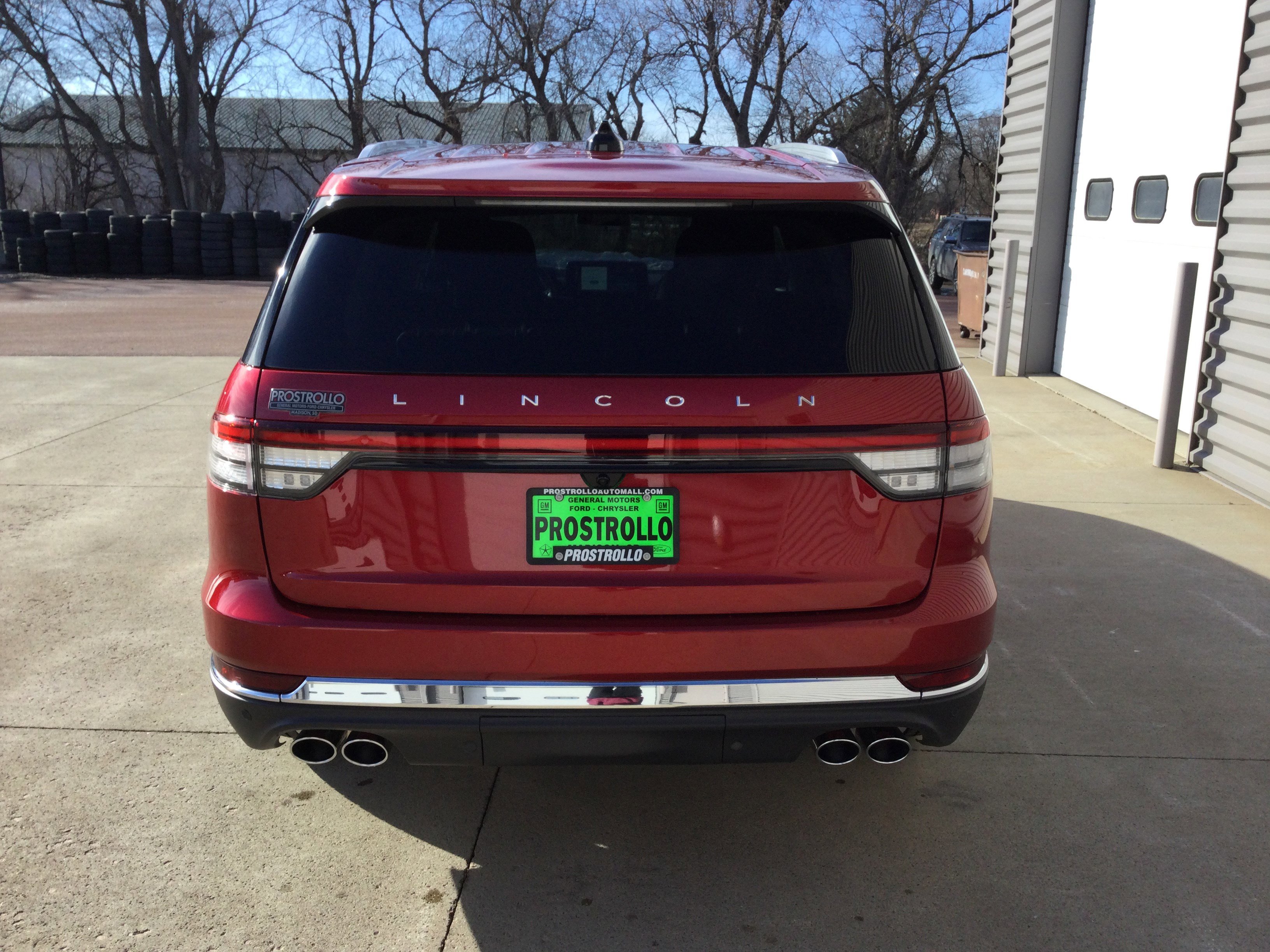 New 2026 Lincoln Aviator AWD image 4