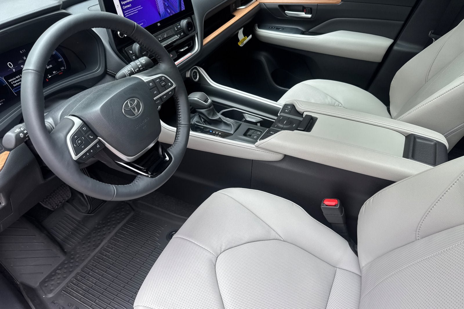 New 2026 Toyota Grand Highlander AWD Hybrid image 12