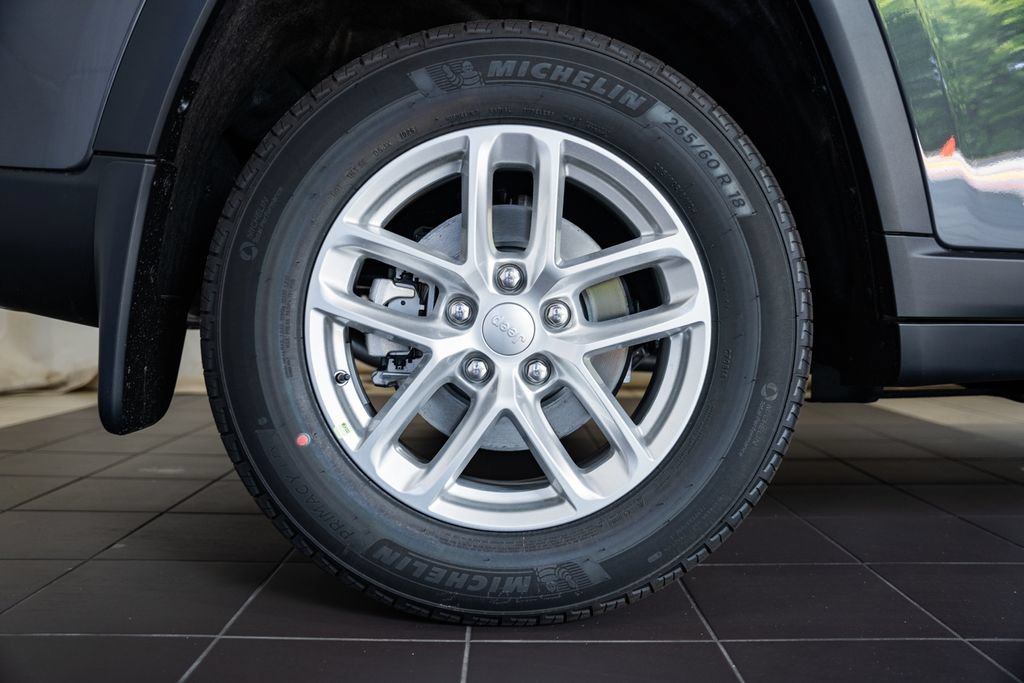 New 2026 Jeep Grand Cherokee Laredo X AWD/4WD image 20