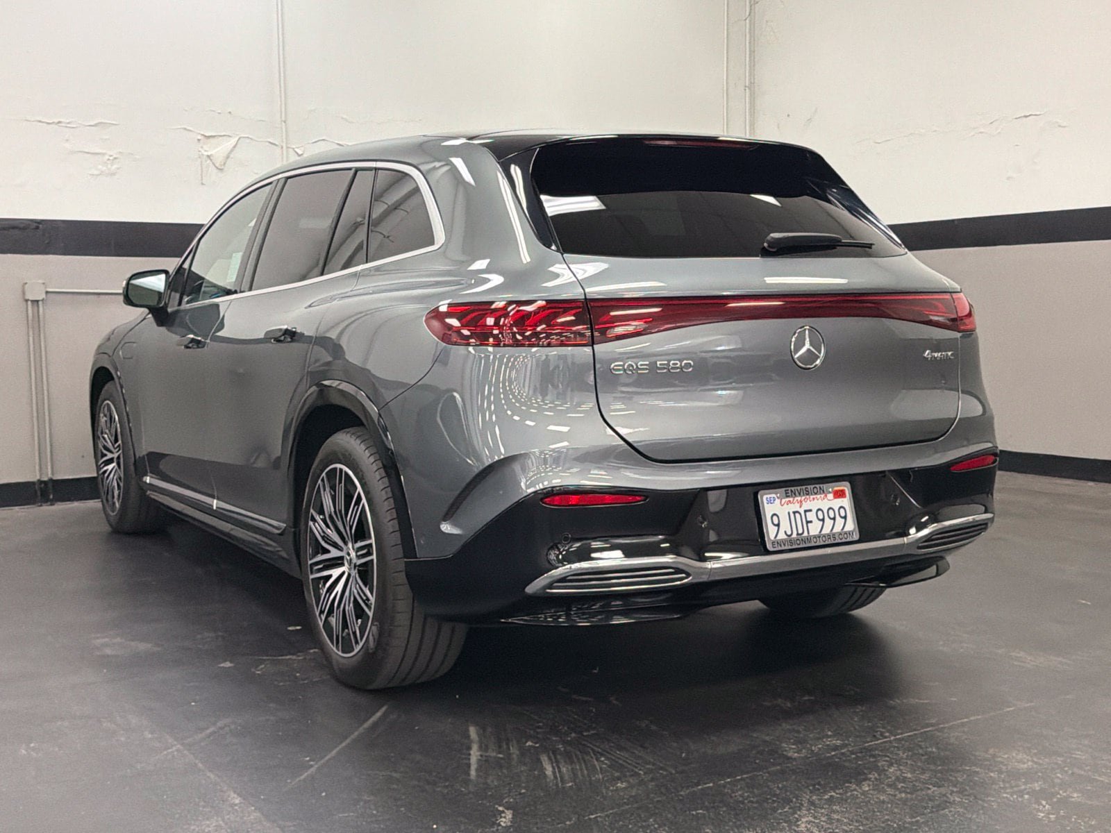 Certified 2023 Mercedes-Benz EQS 580 4MATIC SUV image 9