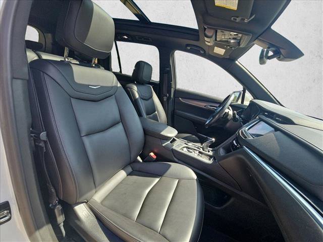 Used 2022 Cadillac XT6 Luxury FWD image 17