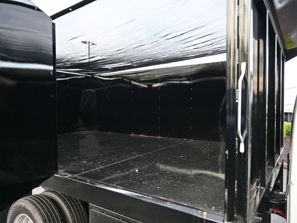 New 2025 Ford F550 4x4 Regular Cab Super Duty image 26