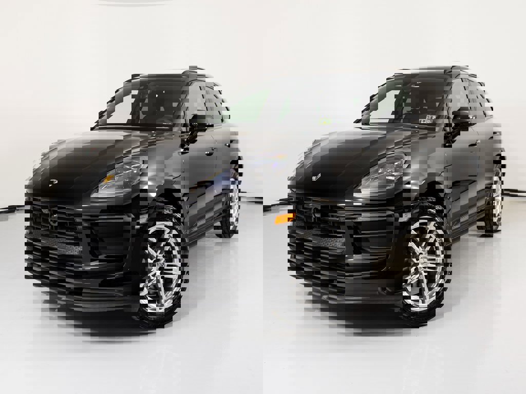 New 2026 Porsche Macan