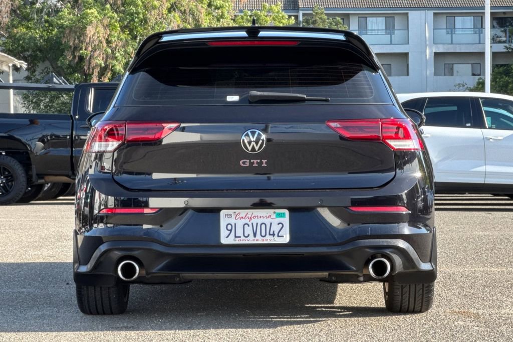 Used 2022 Volkswagen GTI SE FWD image 4