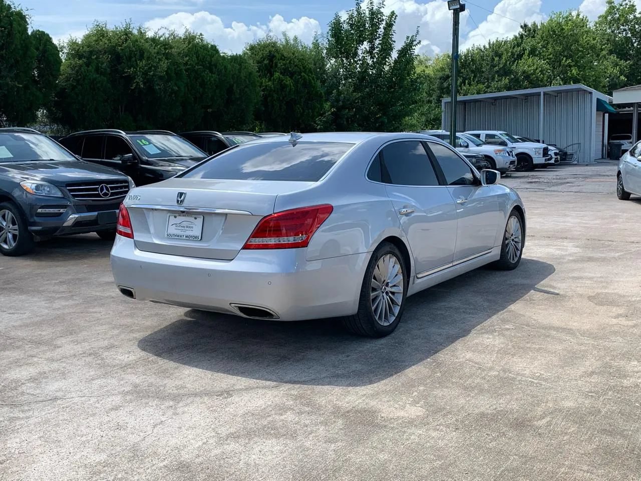 Used 2014 Hyundai Equus Ultimate RWD image 7