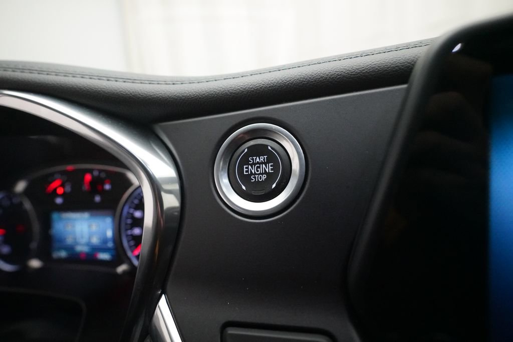 Used 2019 Chevrolet Blazer LT image 31