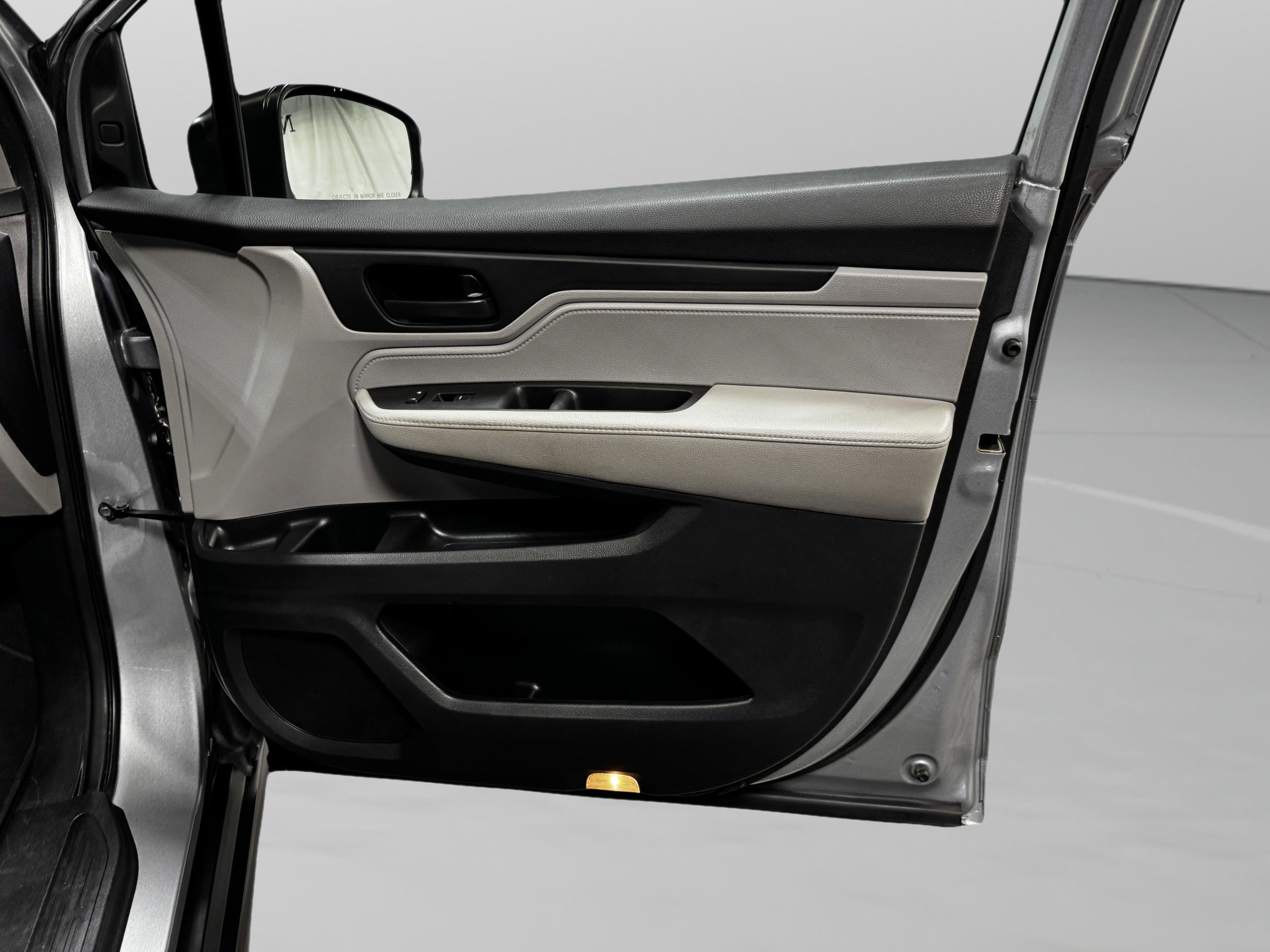 Used 2019 Honda Odyssey EX-L image 14