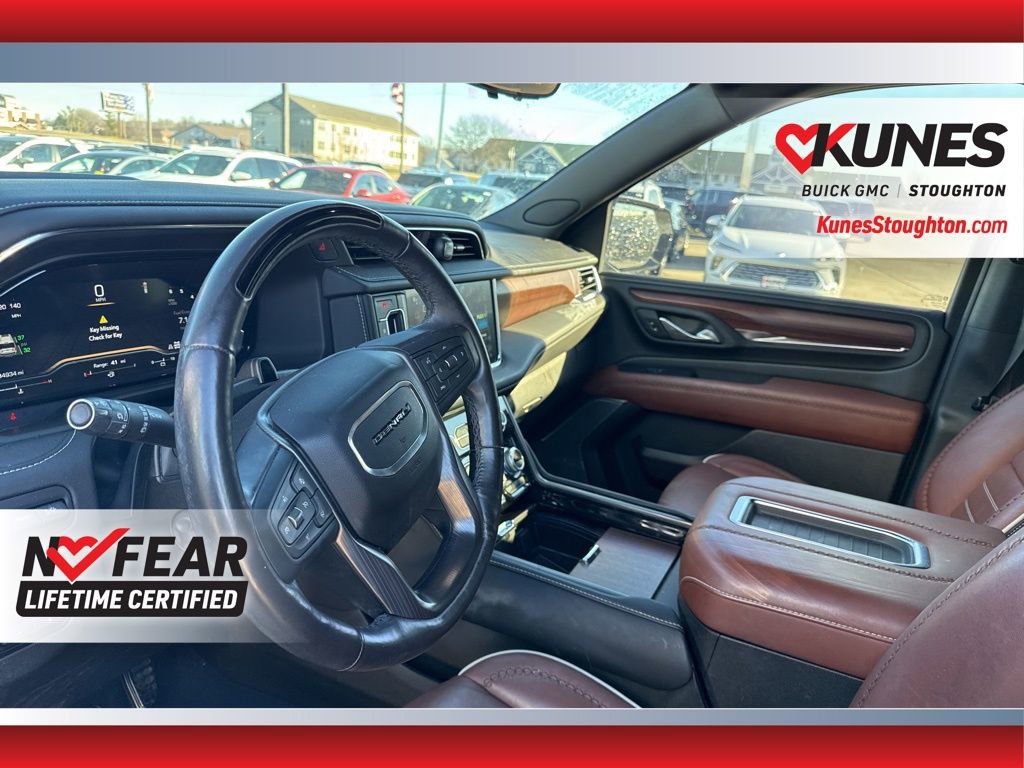 Used 2023 GMC Yukon XL Denali Ultimate image 23