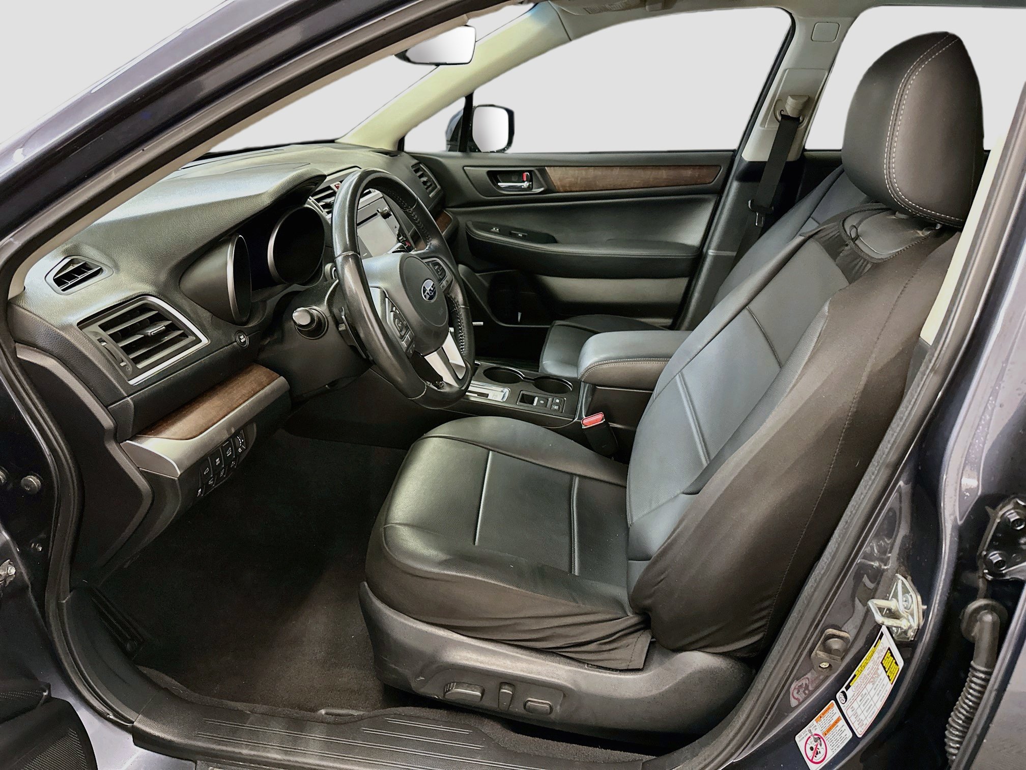 Used 2017 Subaru Outback 2.5i Limited AWD/4WD image 13