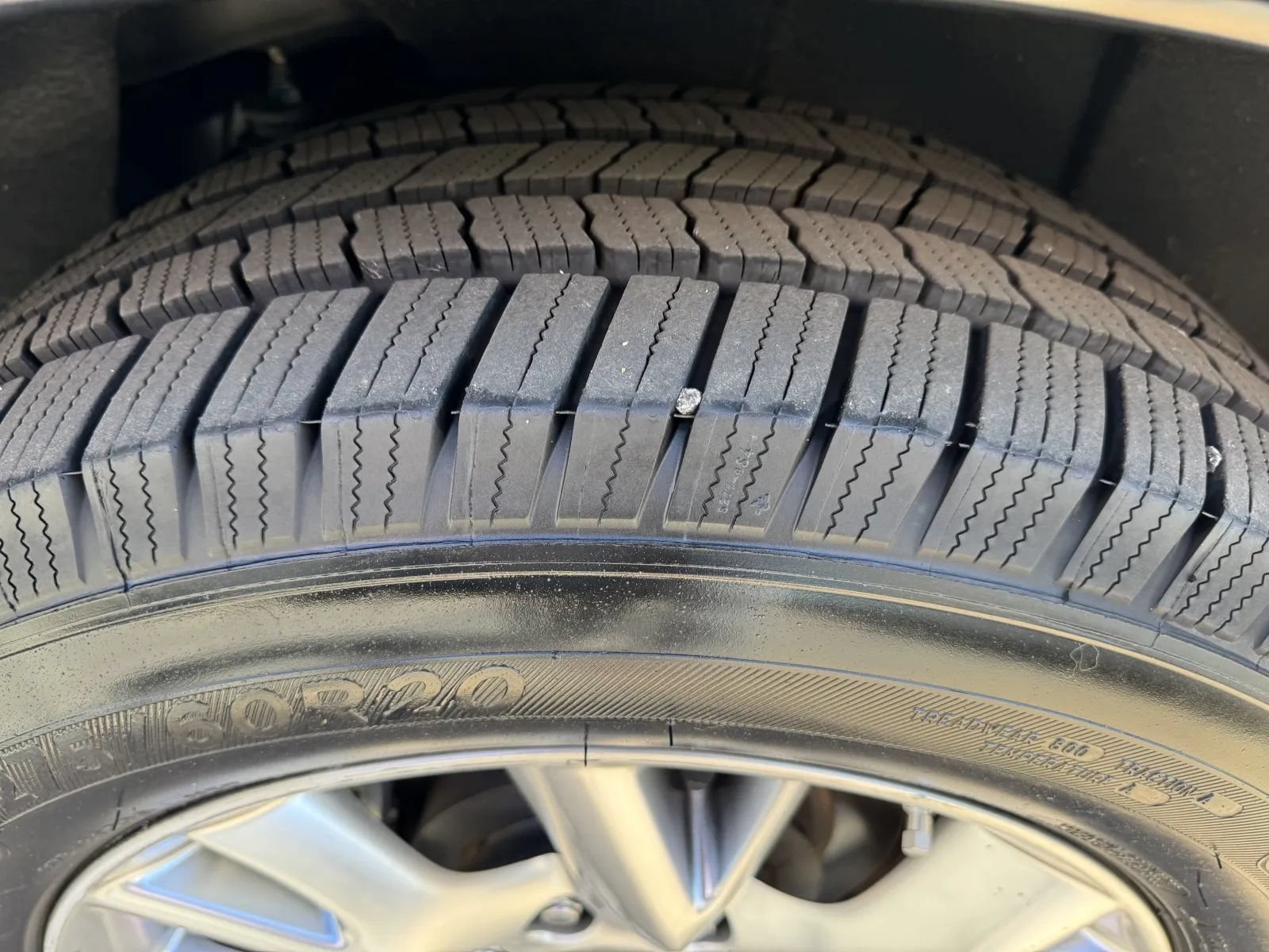 Used 2012 INFINITI QX56 4WD w/ Theater Pkg image 14