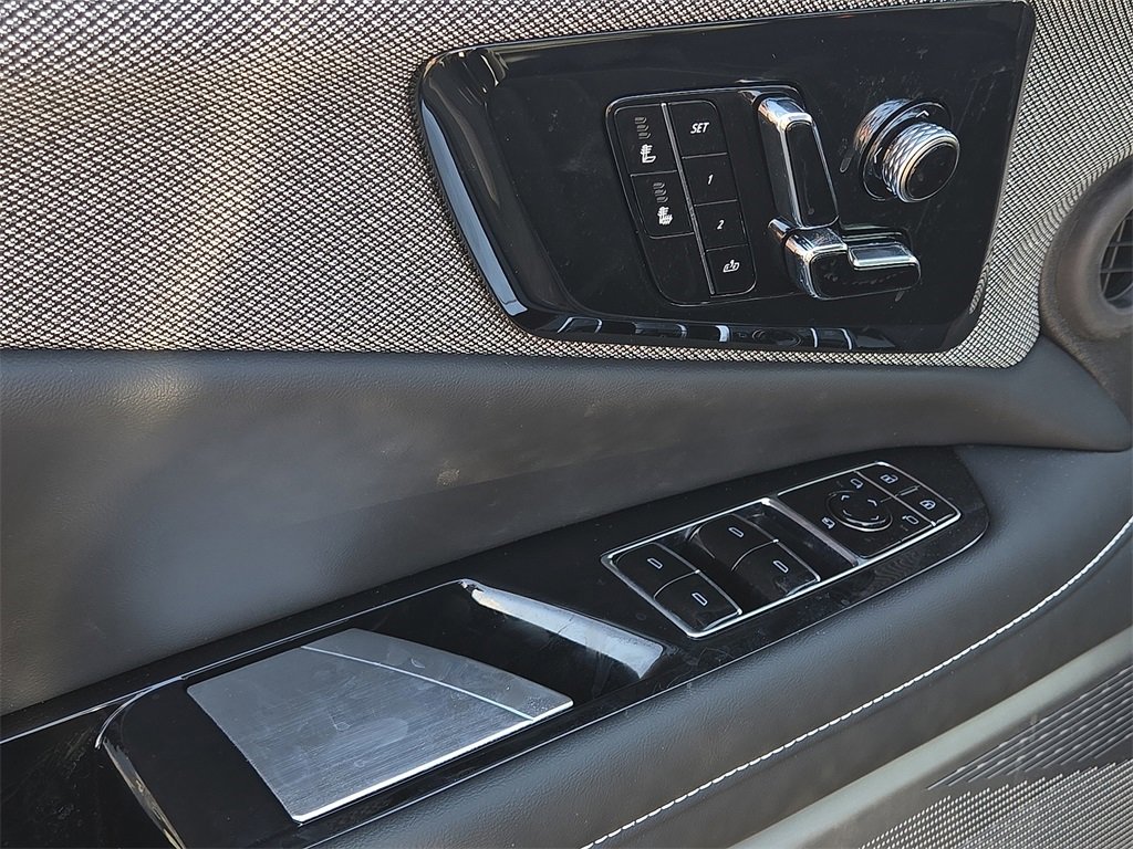 New 2025 Cadillac Optiq Sport 1 image 22