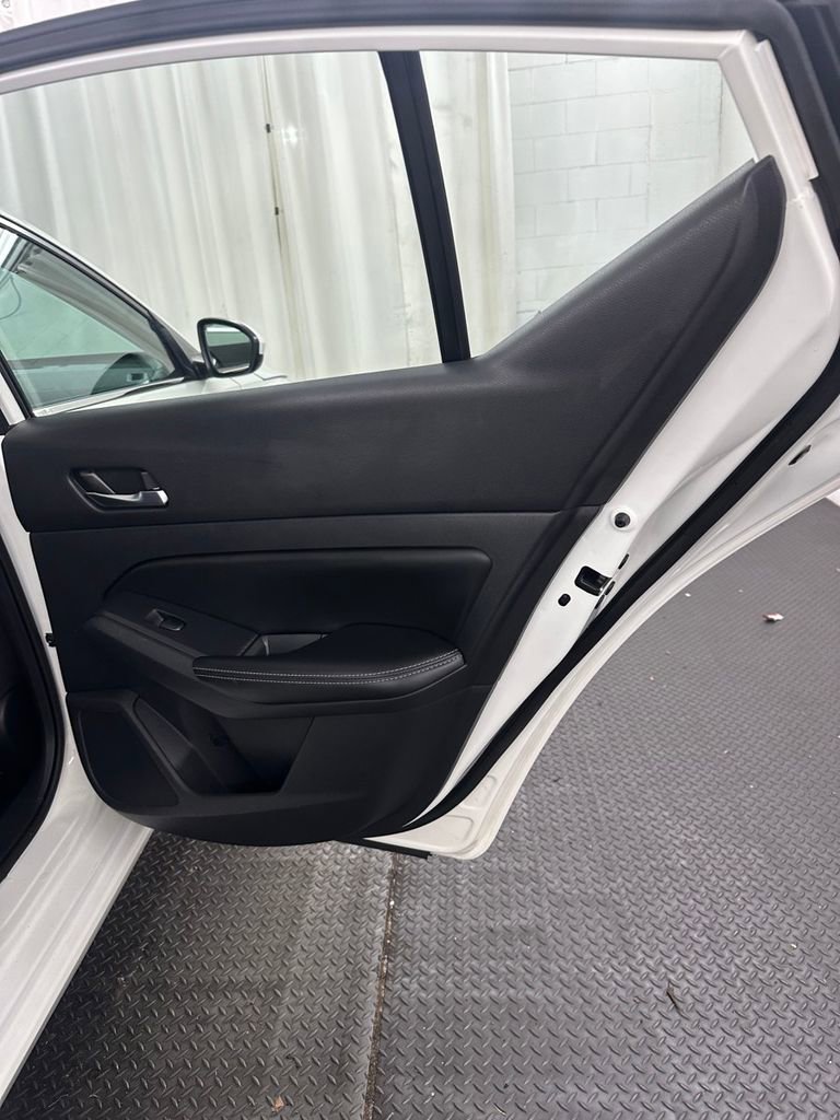 Used 2019 Nissan Altima 2.5 S AWD/4WD image 26