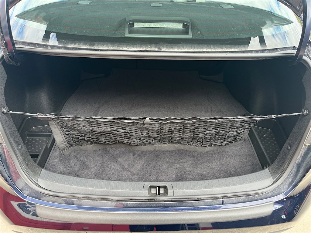 Used 2025 Toyota Corolla LE image 25