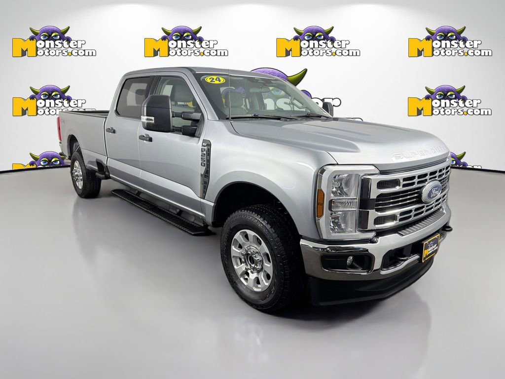 Used 2024 Ford F250 XLT image 3