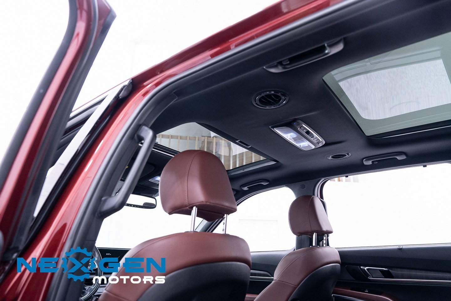 Used 2024 Kia Telluride SX image 30