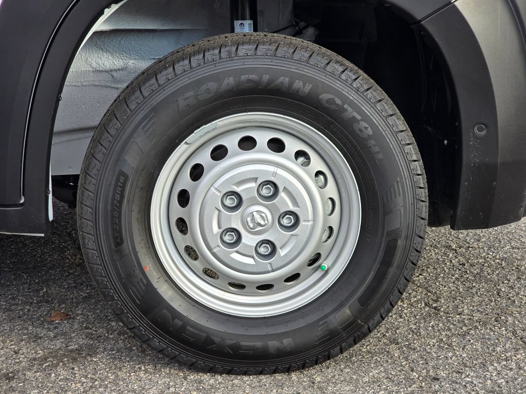 New 2026 RAM ProMaster 2500 w/ Advanced Safety Group FWD image 17