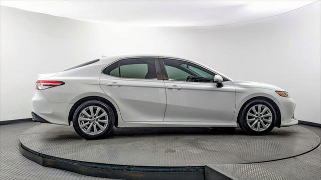 Used 2020 Toyota Camry LE FWD image 9