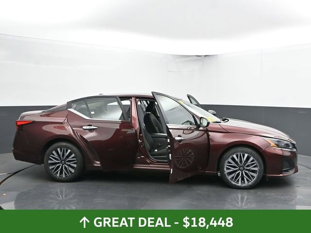 Used 2024 Nissan Altima 2.5 SV image 59
