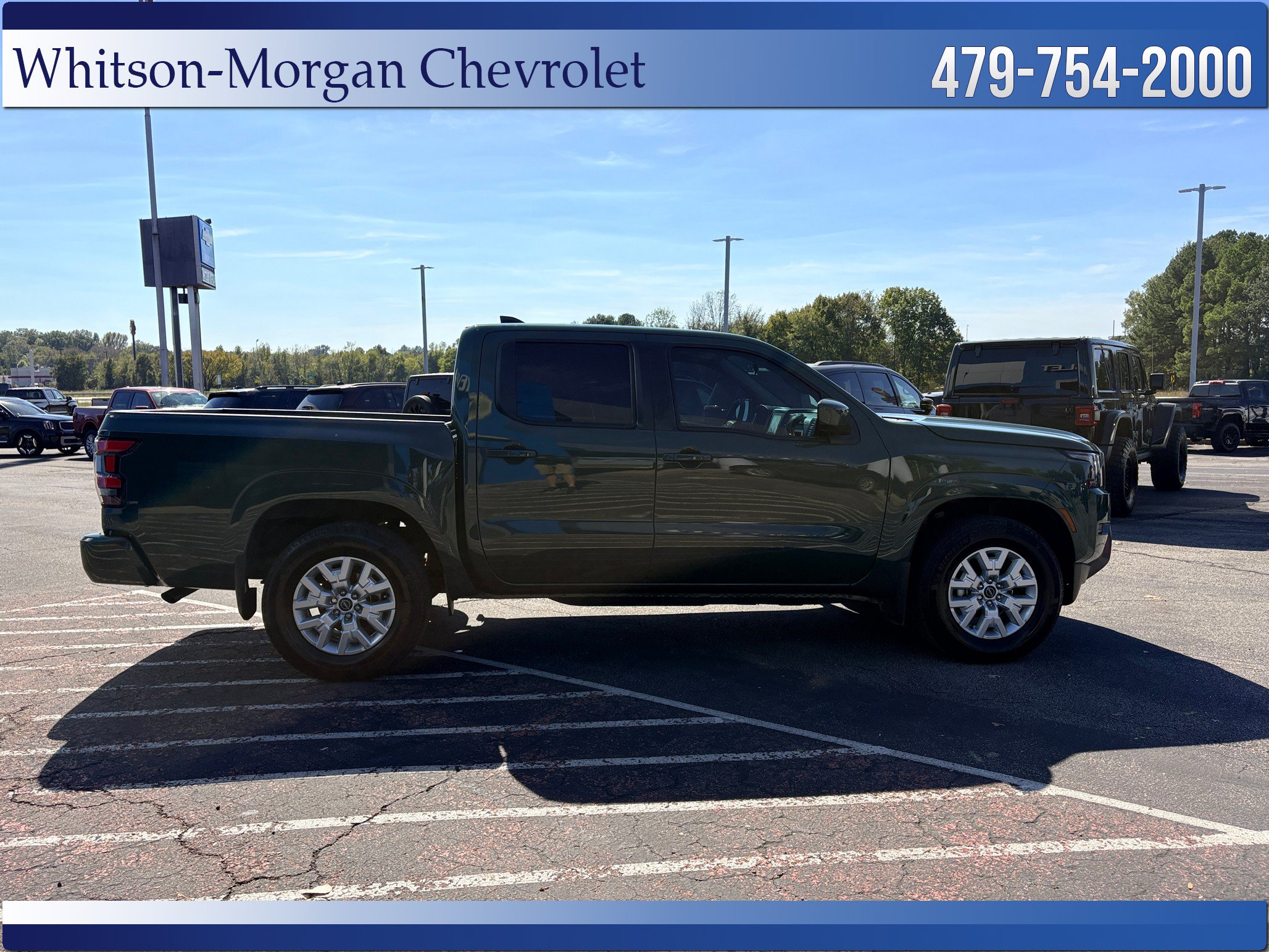 Used 2023 Nissan Frontier SV w/ Technology Package RWD image 5