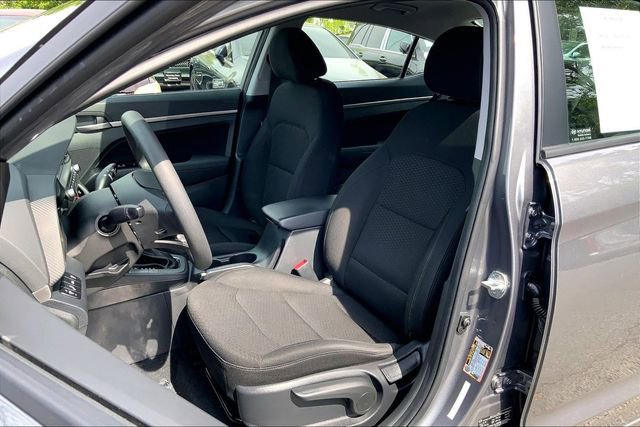 Used 2020 Hyundai Elantra SEL w/ Cargo Package (C1) image 6