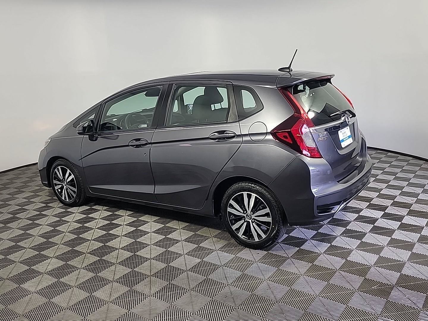 Used 2018 Honda Fit EX image 10