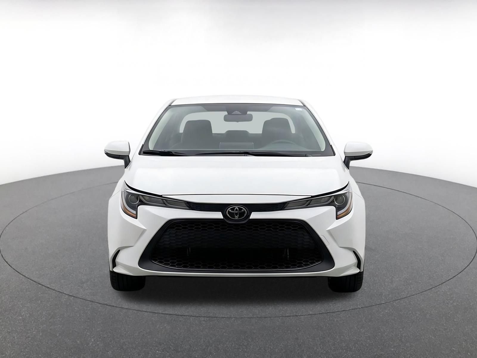 Used 2025 Toyota Corolla LE FWD video 2