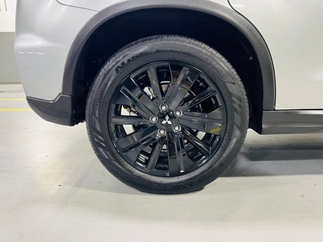 Used 2026 Mitsubishi Outlander Sport LE AWD/4WD image 10