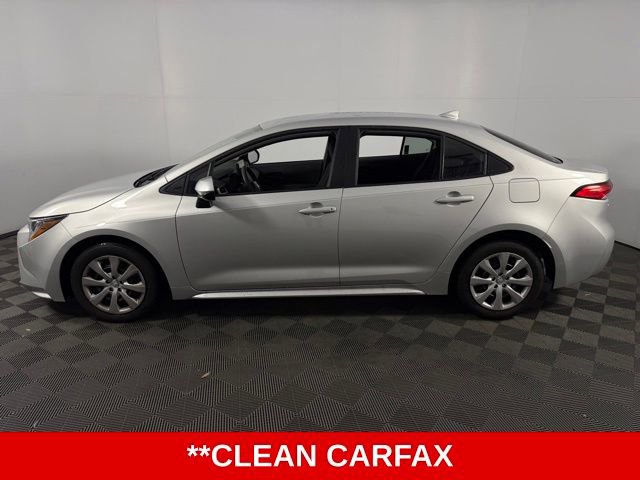 Used 2026 Toyota Corolla LE FWD image 5