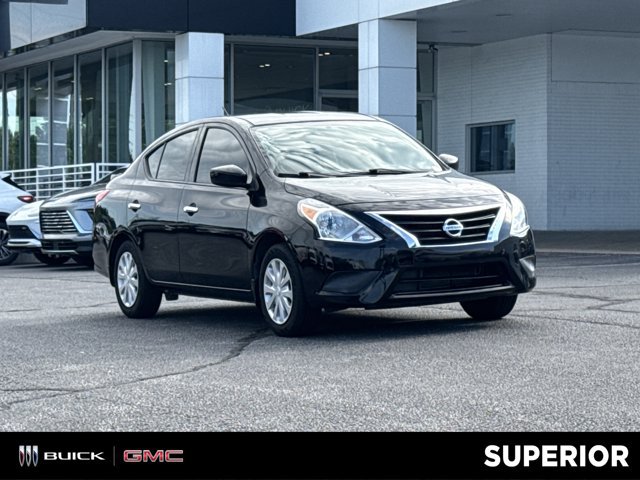 Used 2019 Nissan Versa SV FWD image 1