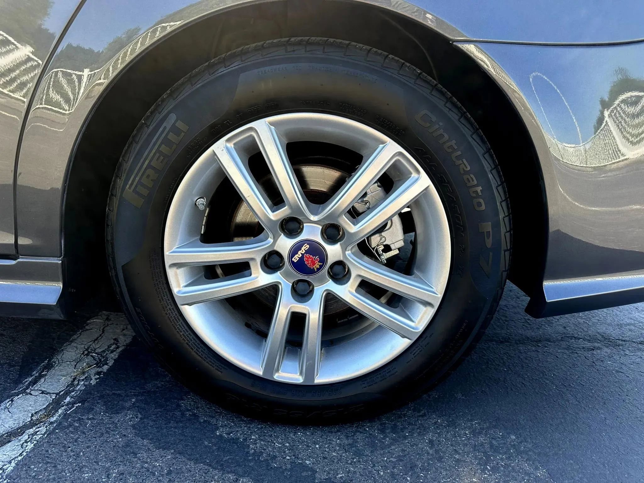 Used 2011 Saab 9-3 Aero image 10