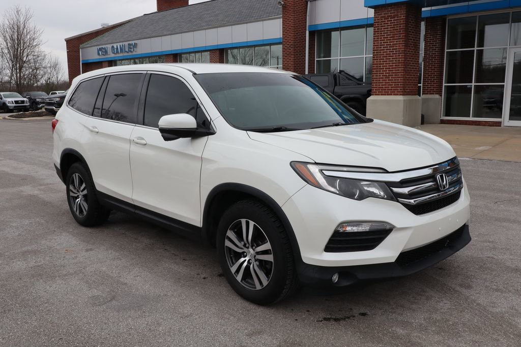 Used 2016 Honda Pilot EX image 2
