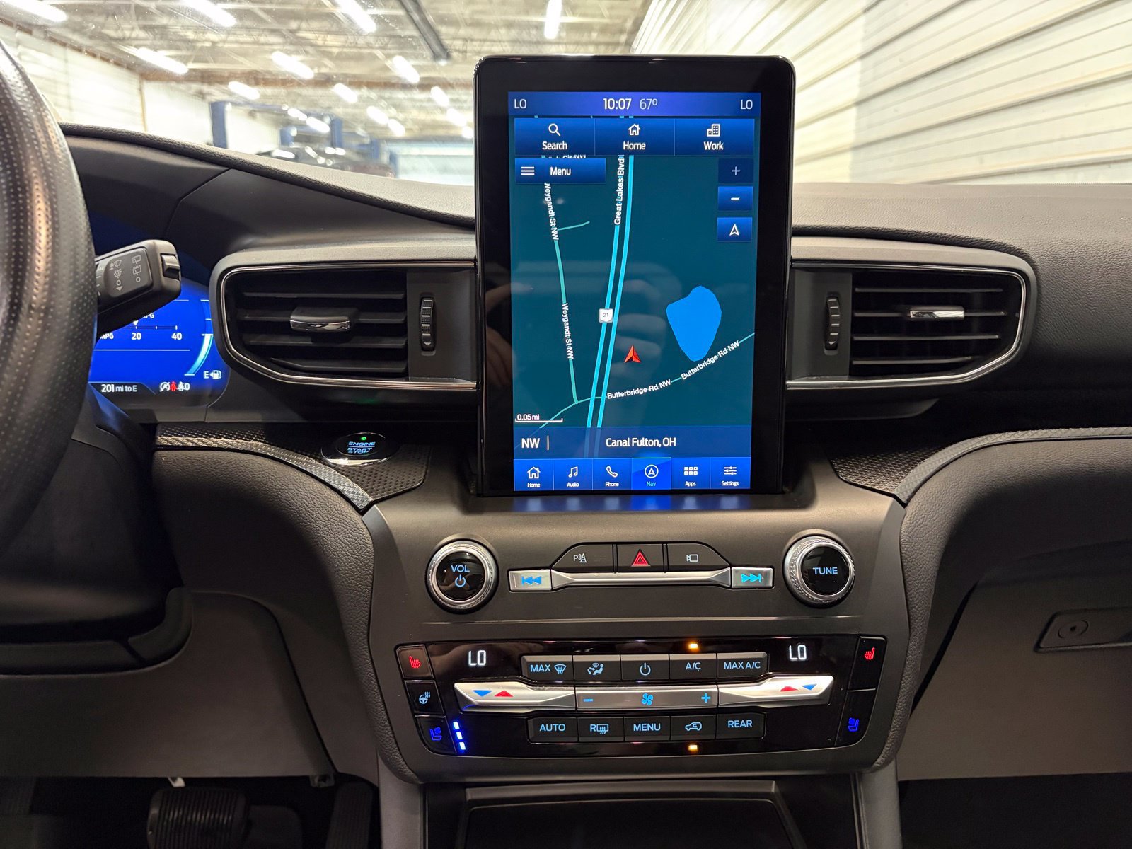 Used 2020 Ford Explorer ST w/ Premium Technology Package AWD/4WD image 18