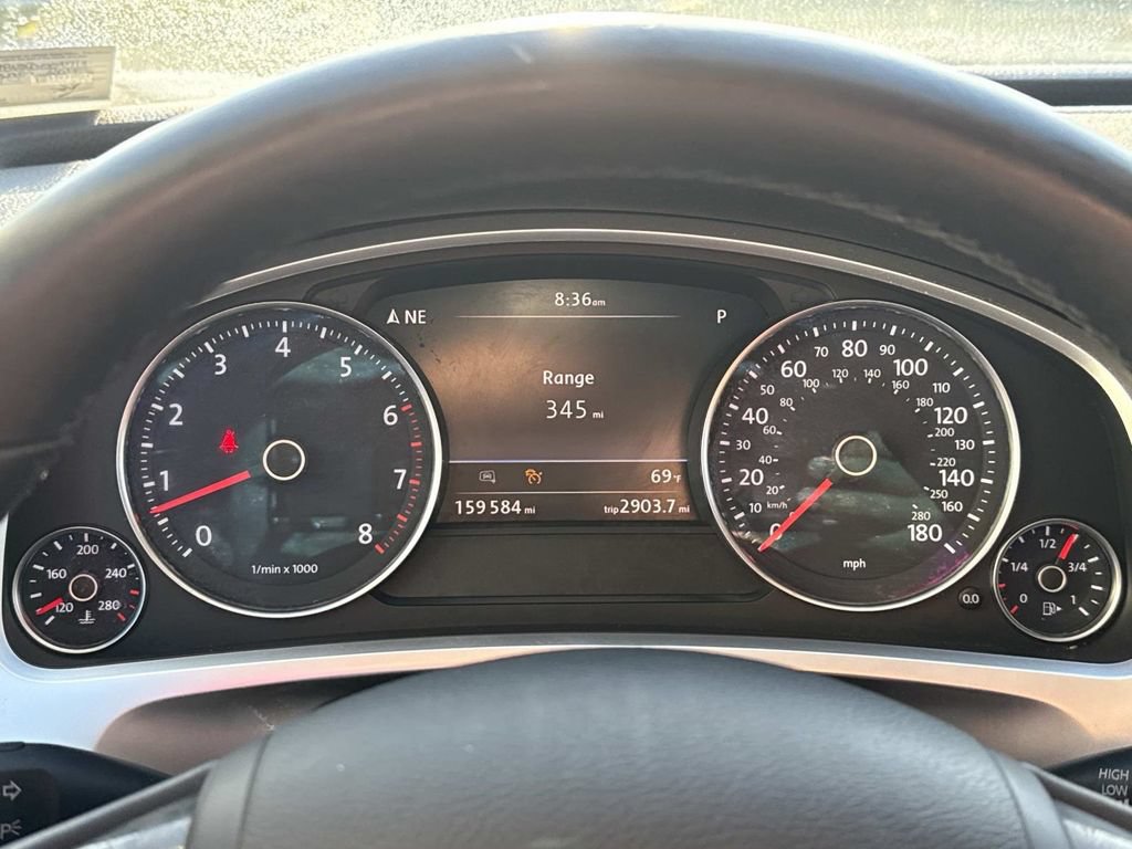 Used 2015 Volkswagen Touareg VR6 AWD/4WD image 24