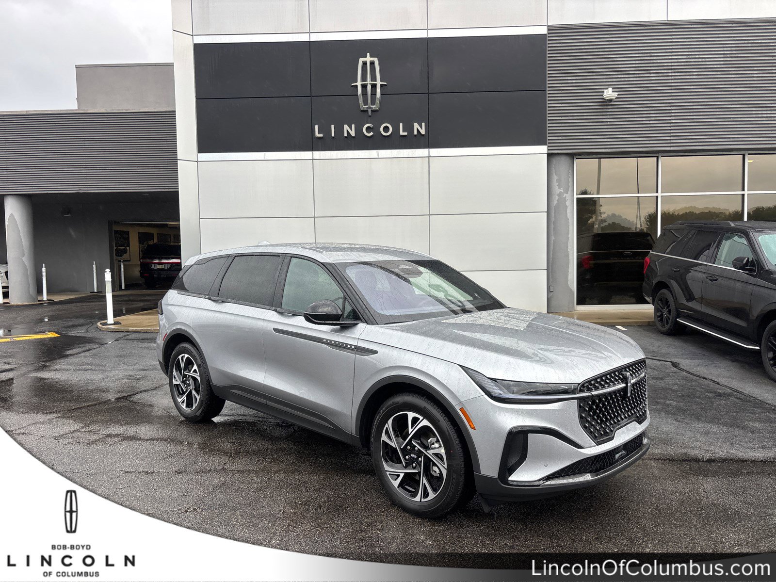 New 2025 Lincoln Nautilus Premier w/ Jet Appearance Package