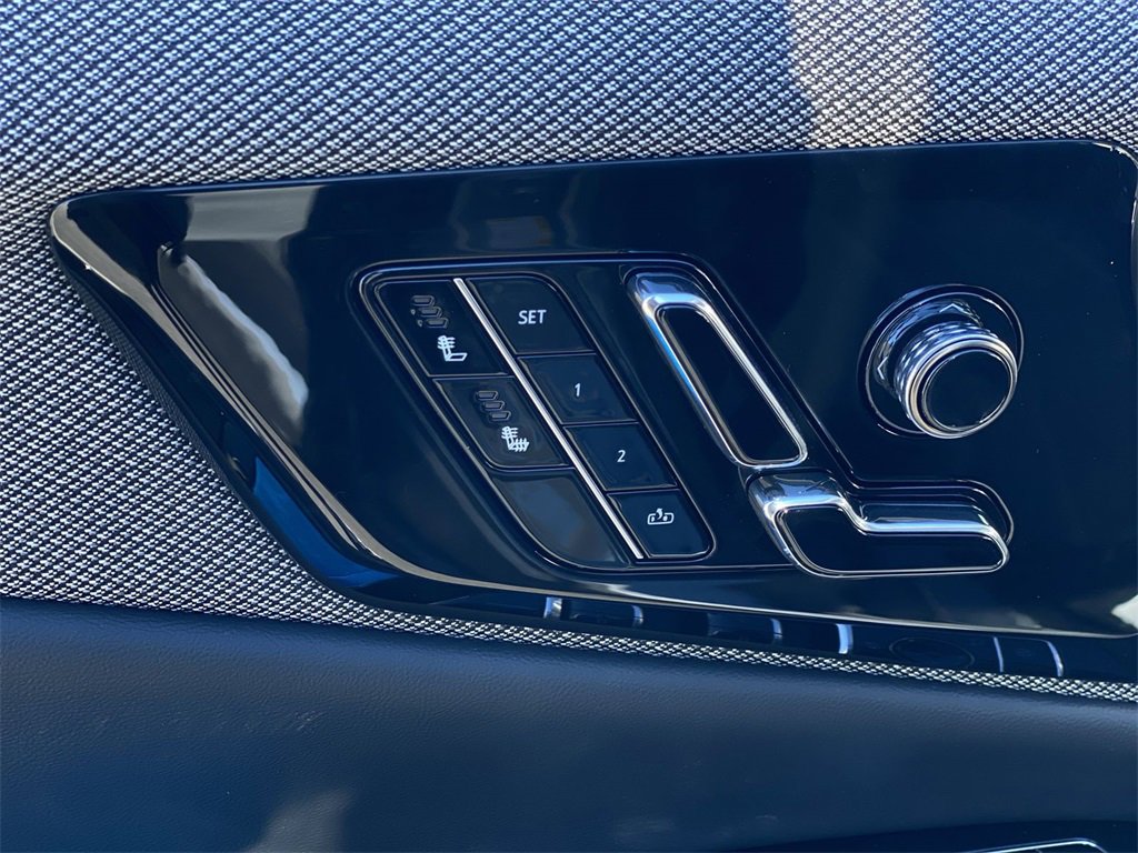 New 2026 Cadillac Optiq Sport 2 image 26