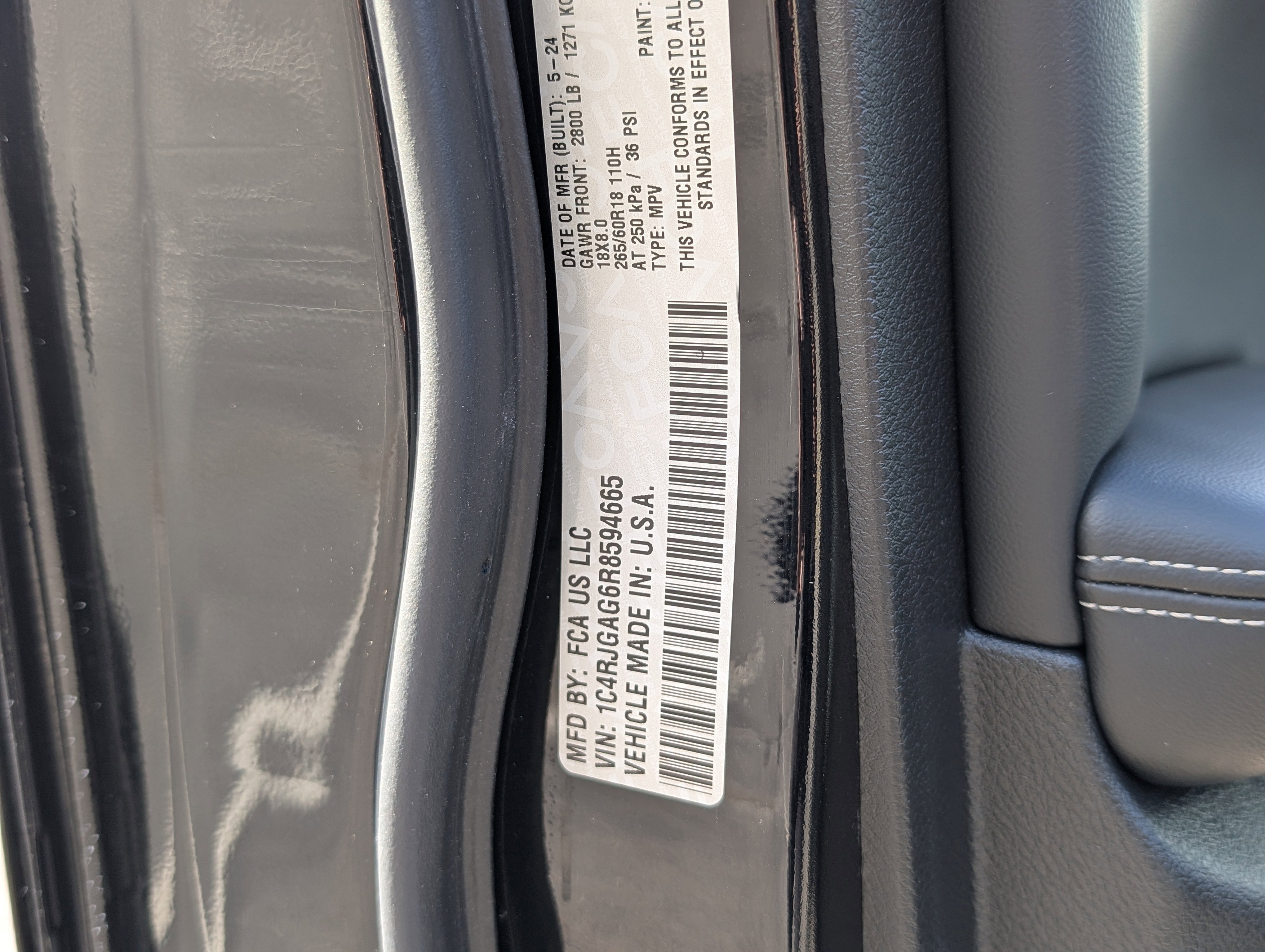 Used 2024 Jeep Grand Cherokee Altitude image 39