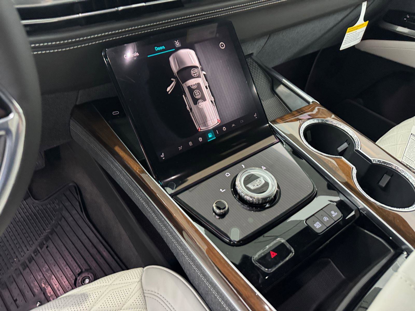 New 2026 Cadillac Escalade Platinum Sport w/ LPO, ONYX Package image 12