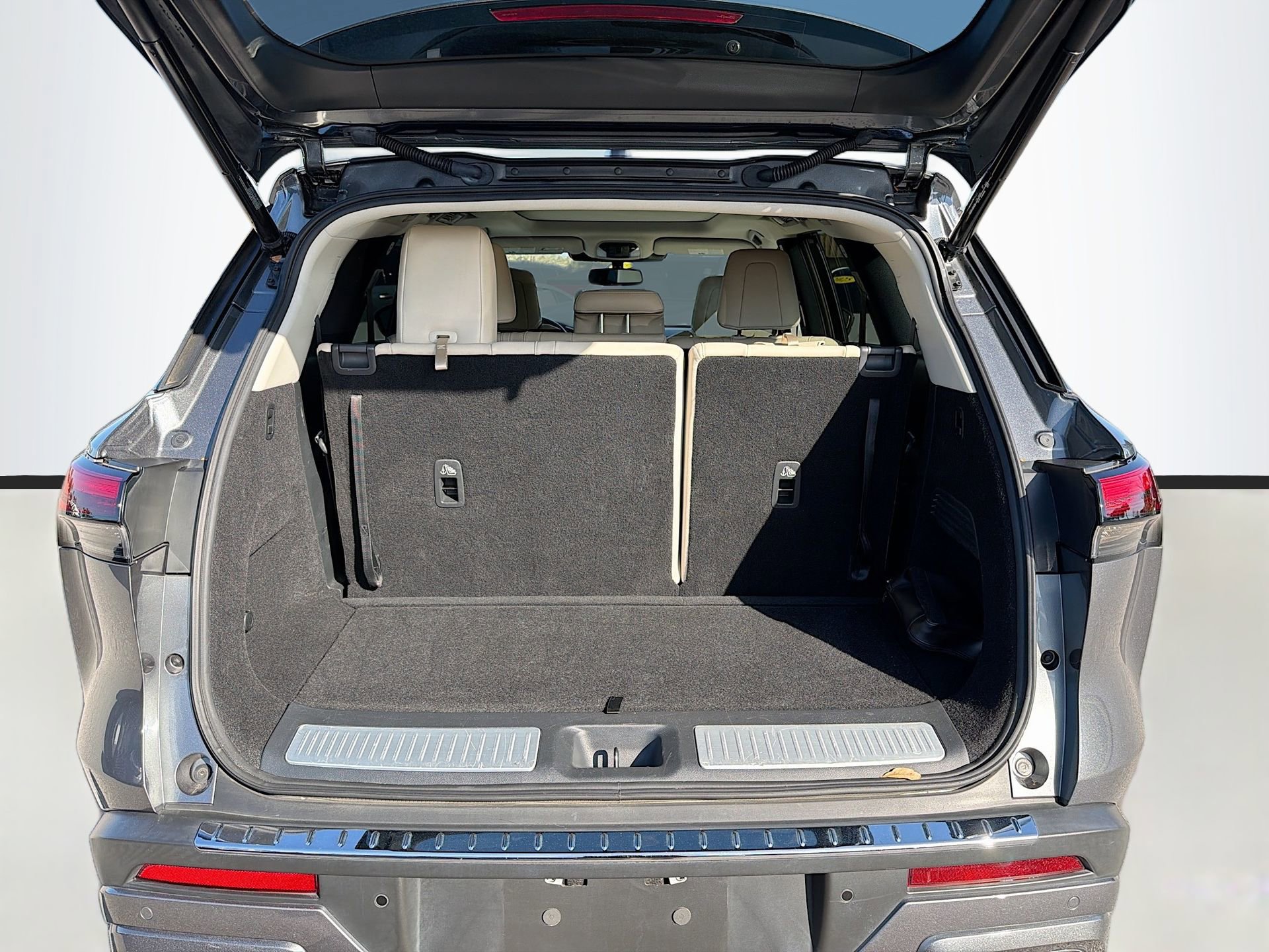 Used 2022 INFINITI QX60 Luxe w/ Cargo Package image 13