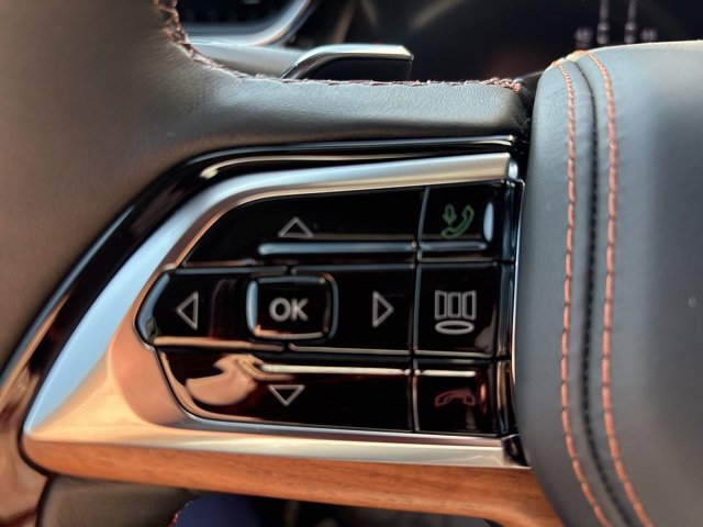 New 2025 Jeep Grand Cherokee L Summit image 25