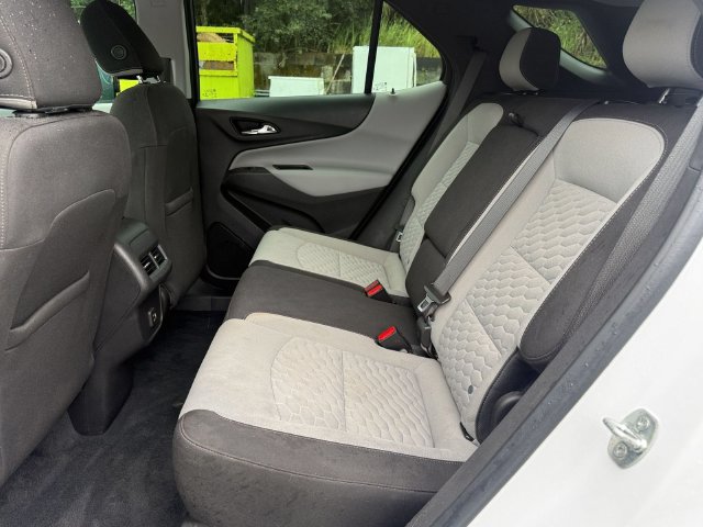 Used 2021 Chevrolet Equinox LS FWD image 13